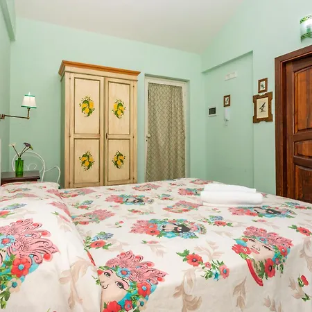 Bed & Breakfast Sole 3*